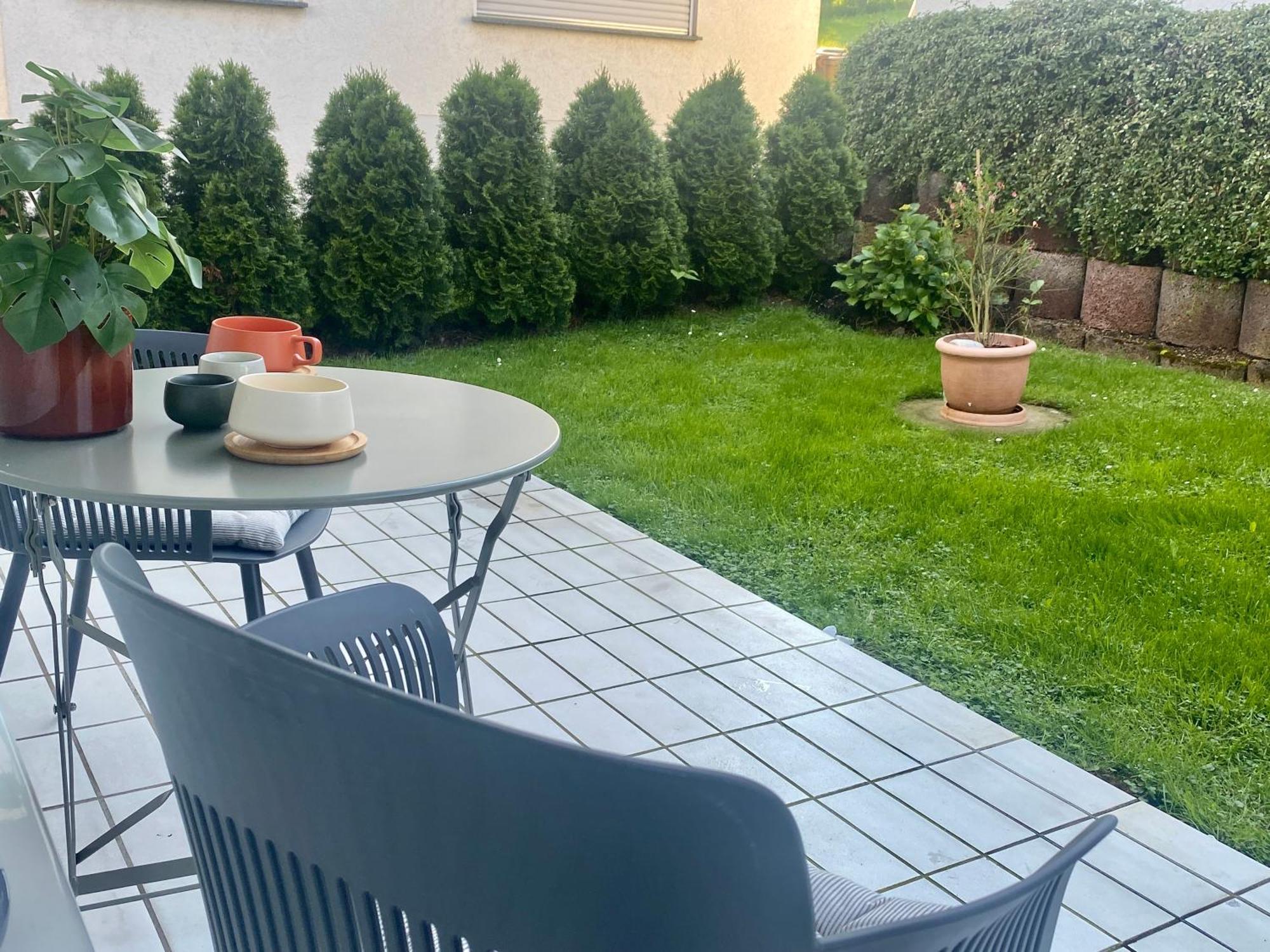 Moderne Wohnung Mit Terrasse & Parkplatz; Naehe Bwzk & Amazon Coblenza Exterior foto