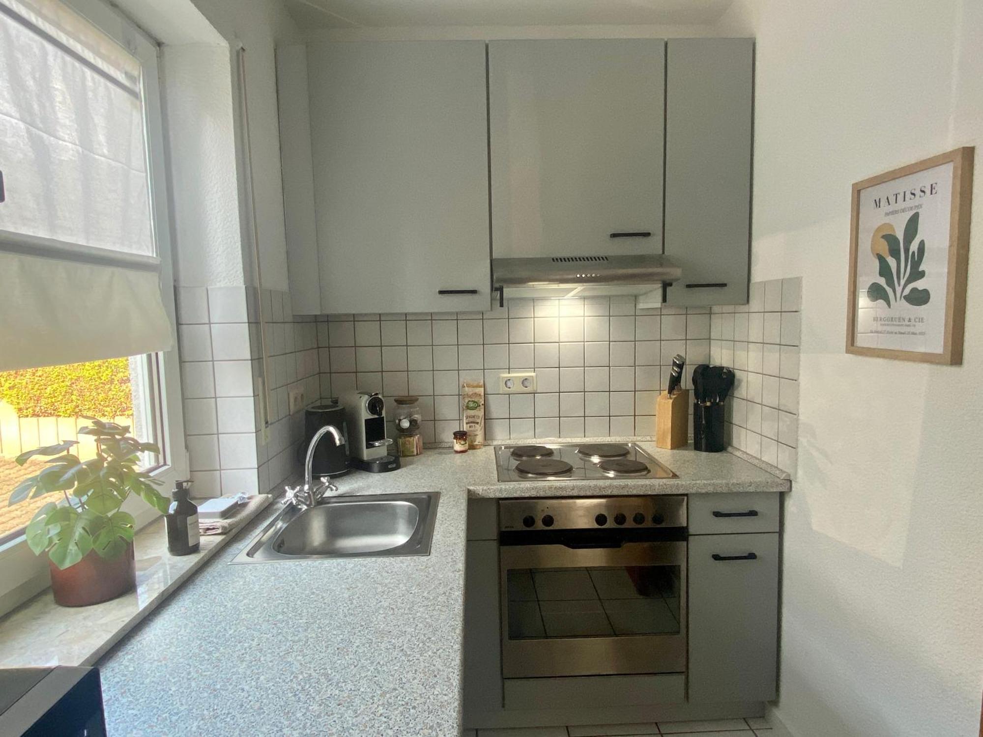 Moderne Wohnung Mit Terrasse & Parkplatz; Naehe Bwzk & Amazon Coblenza Exterior foto