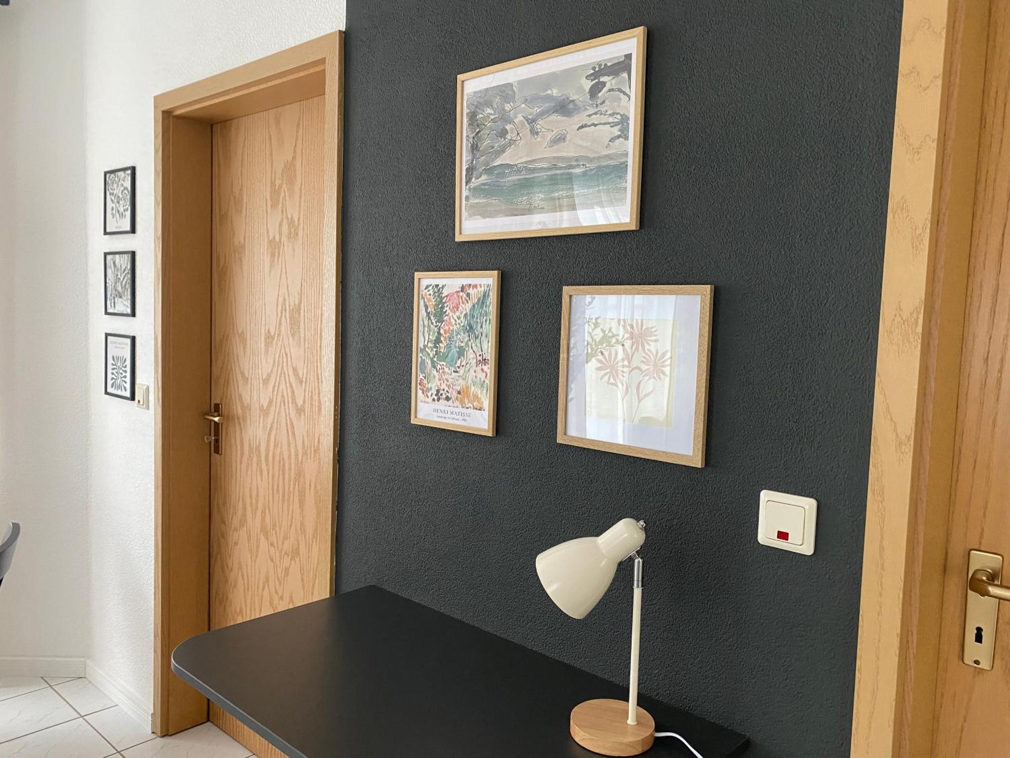 Moderne Wohnung Mit Terrasse & Parkplatz; Naehe Bwzk & Amazon Coblenza Exterior foto