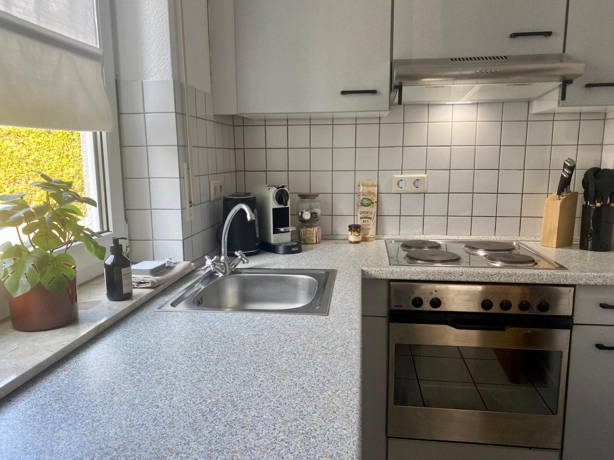 Moderne Wohnung Mit Terrasse & Parkplatz; Naehe Bwzk & Amazon Coblenza Exterior foto